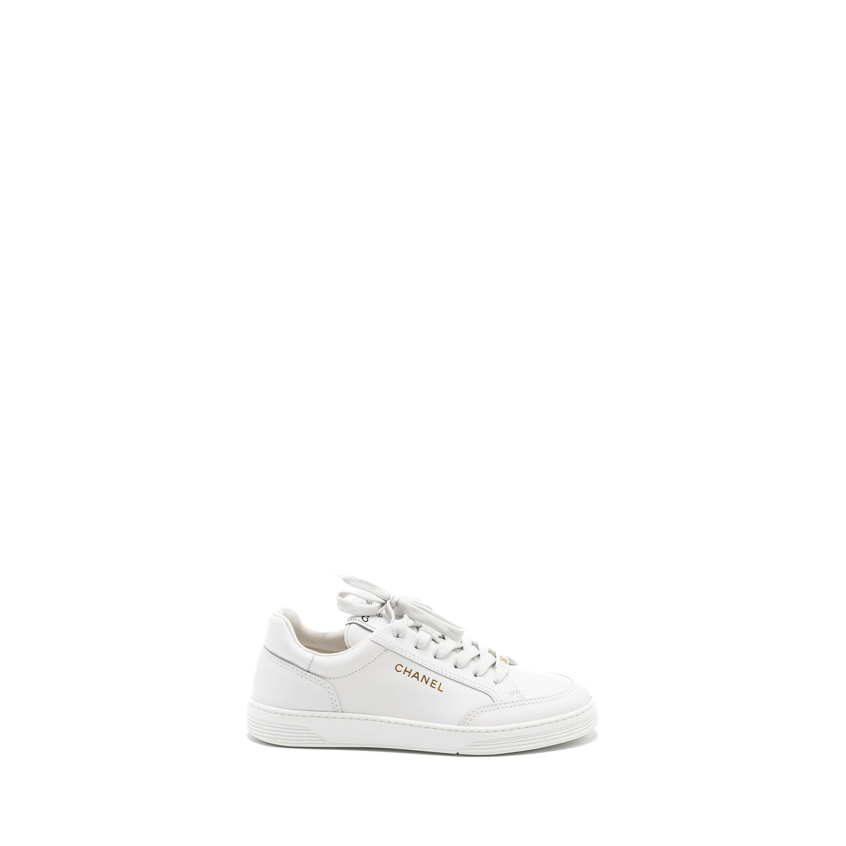 CHANEL 23A SNEAKER CALFSKIN WHITE
