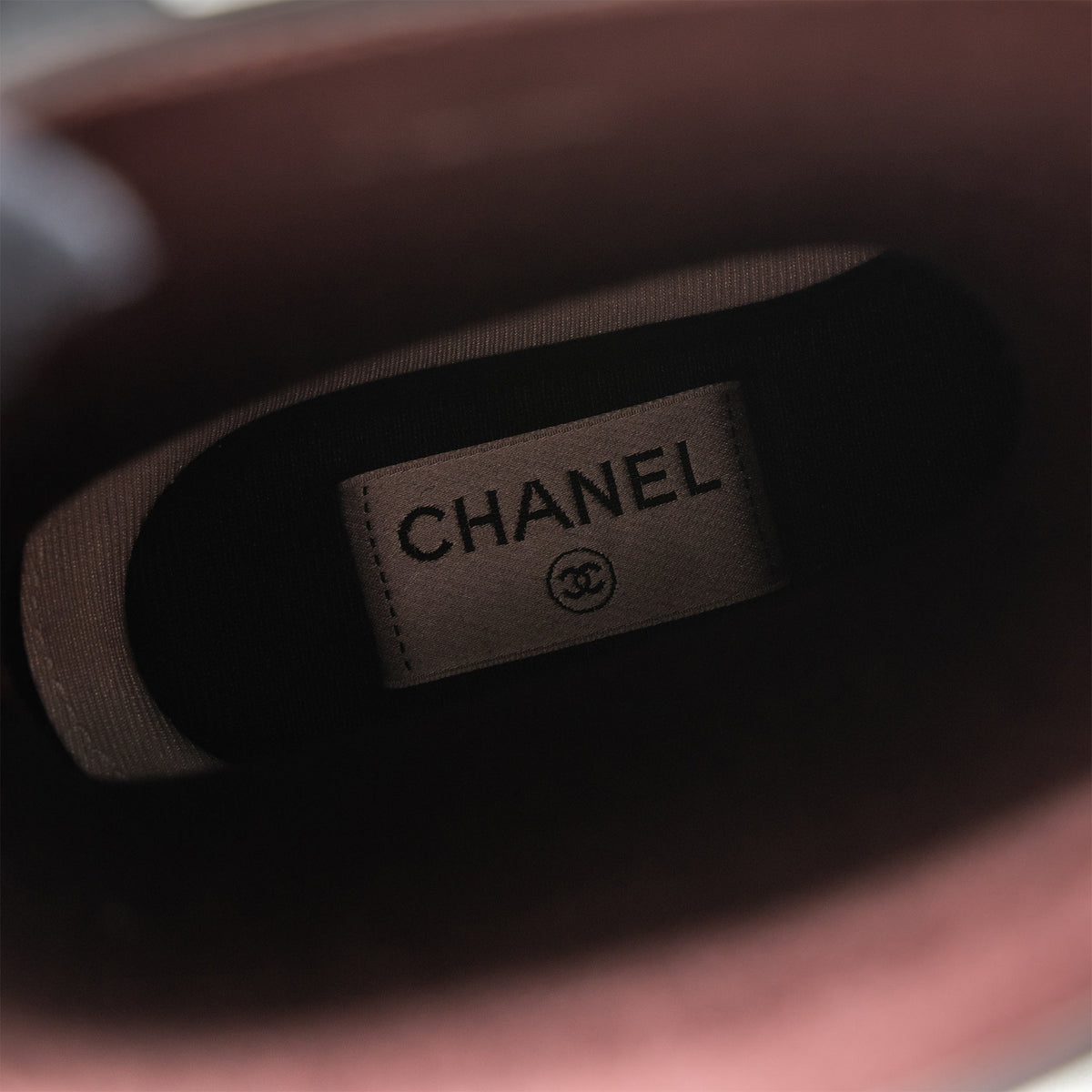CHANEL RUBBER BOOTS BLACK/WHITE