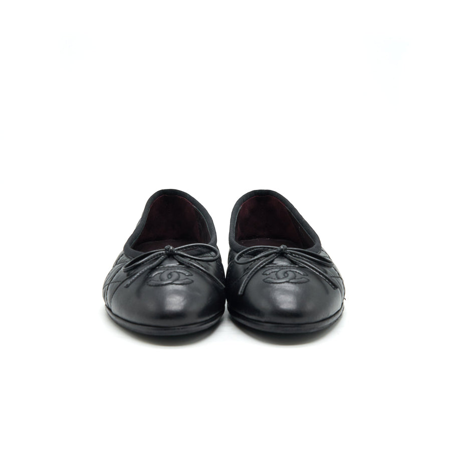 CHANEL CLASSIC QUILTED FLAT SHOES