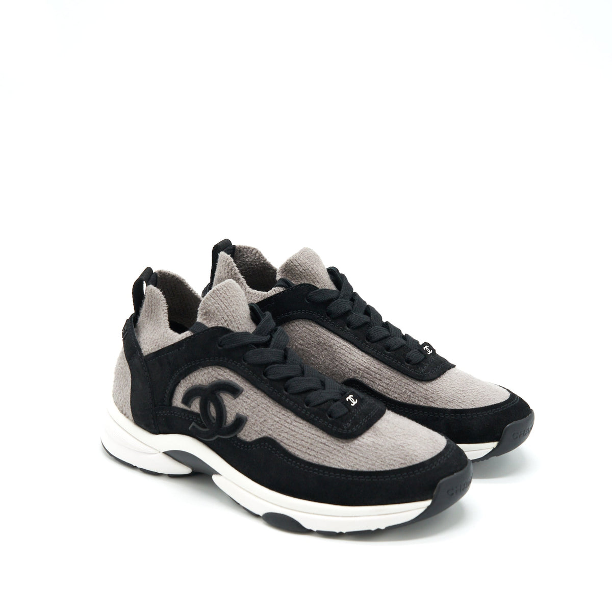 CHANEL WOMEN’S SNEAKERS GREY/ BLACK