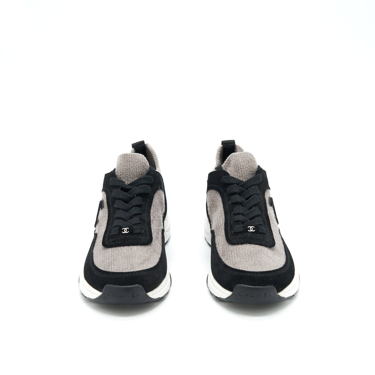 CHANEL WOMEN’S SNEAKERS GREY/ BLACK