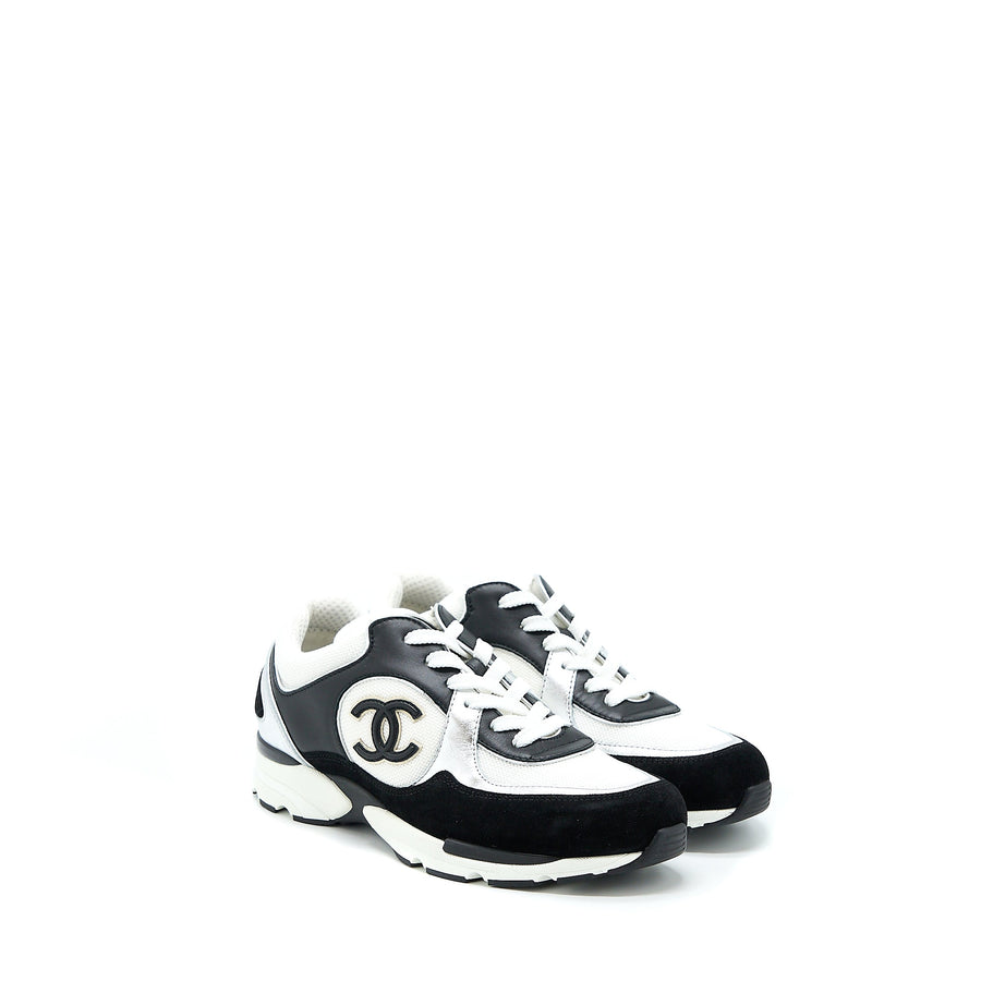 CHANEL TRAINERS SUEDE BLACK/WHITE/SILVER