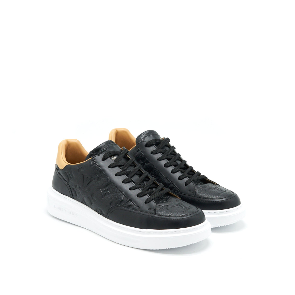 LOUIS VUITTON BLACK LEATHER SNEAKERS