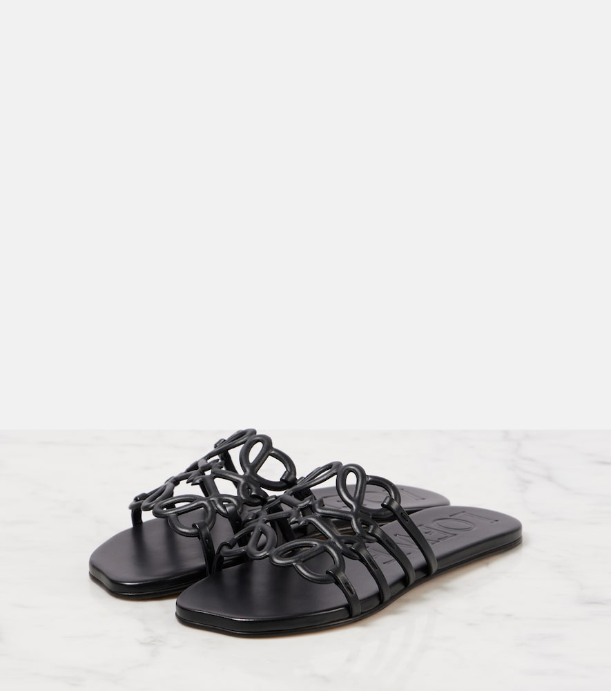 Loewe Petal Anagram Slide in Black Calfskin - detail