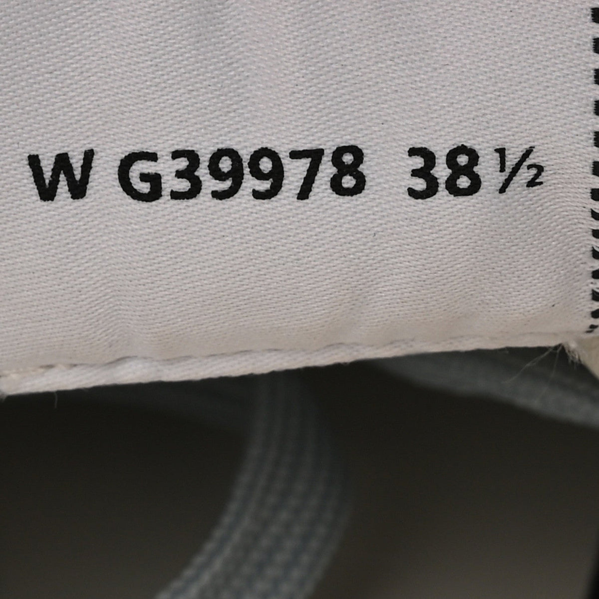 CHANEL CC SNEAKERS WHITE